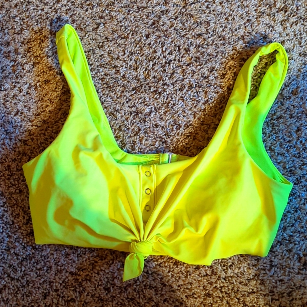 Bikini top